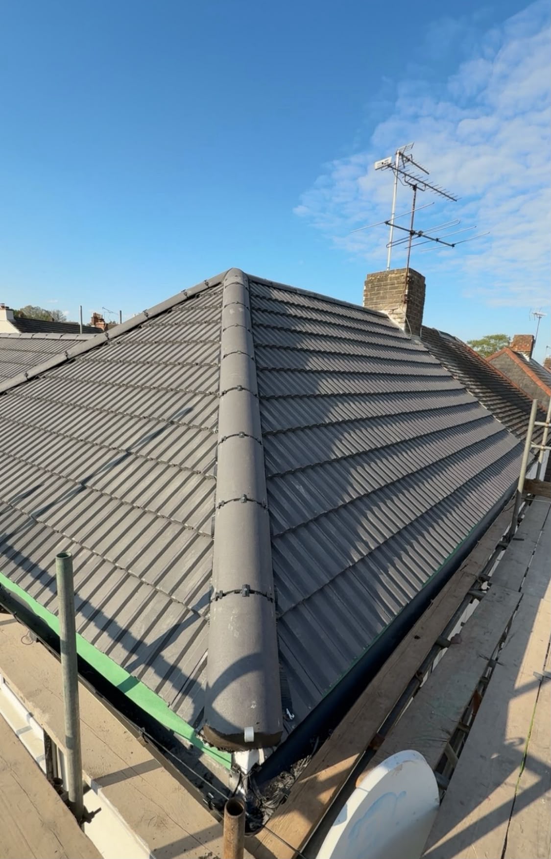 Dry ridge installation by BC Roofing and Building